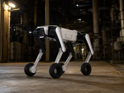 Dobot Rover X1 — angle 2